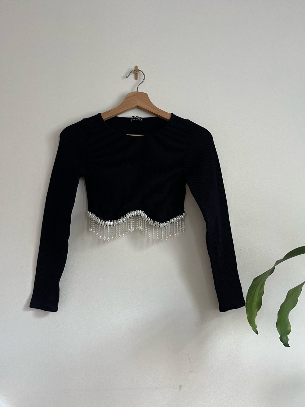Black Long-Sleeve Cropped Top with Pearl Fringe